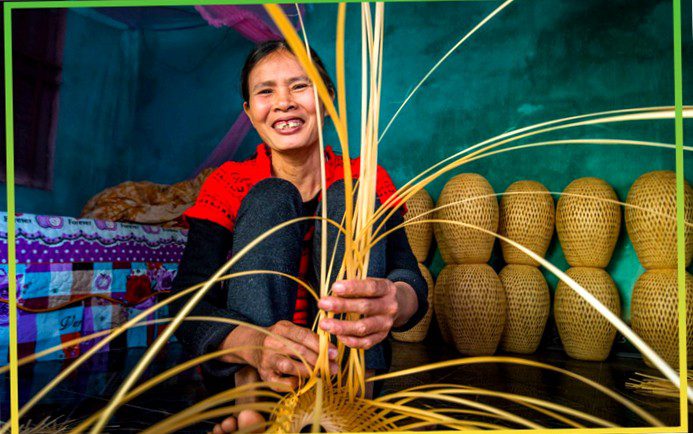 Turning money into GOOD MONEY - Sustainable investment with Oikocredit