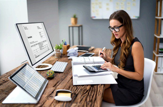 Bookkeepers: This is how versatile the work in the accounting department is